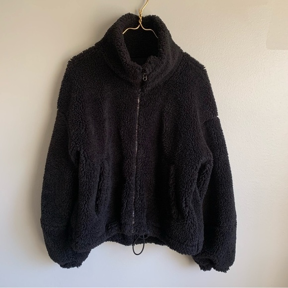 Lululemon cinchable Sherpa fleece full zip jacket black size 10 - Picture 2 of 7